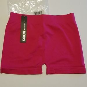 Fuschia / Hot Pink activewear bottoms!